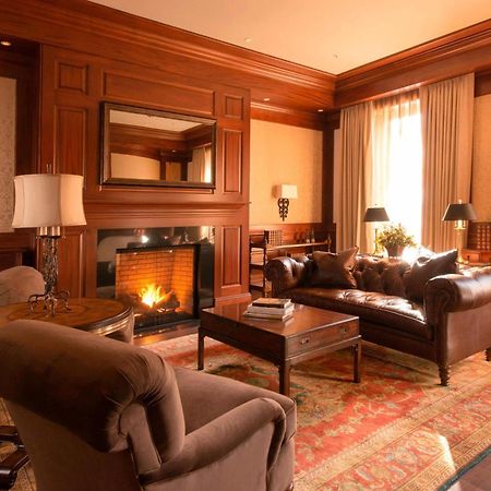 Lancaster Marriott At Penn Square Hotel Екстериор снимка