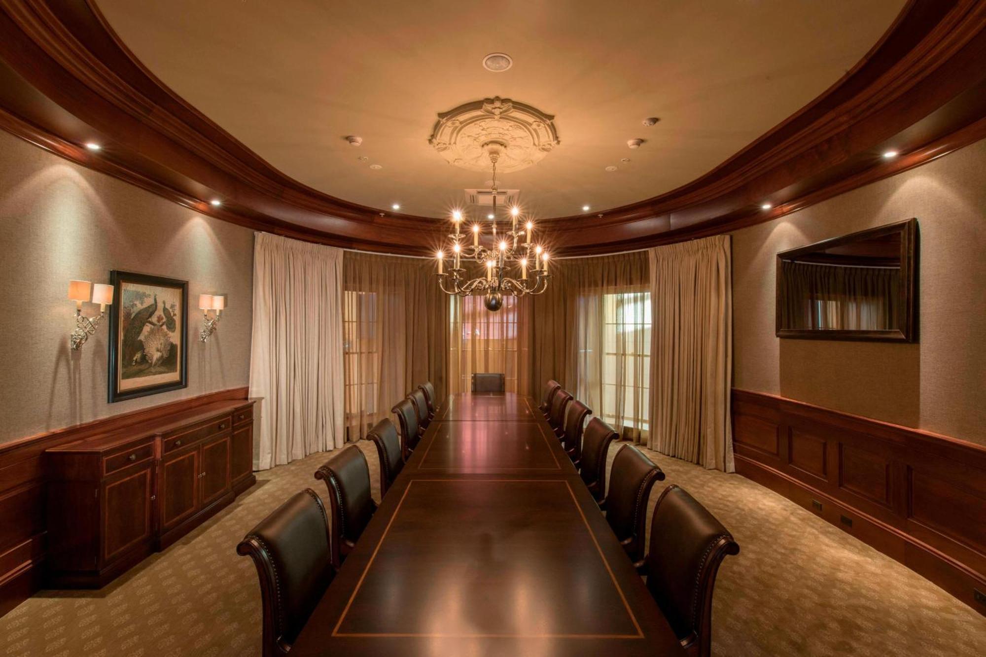 Lancaster Marriott At Penn Square Hotel Екстериор снимка